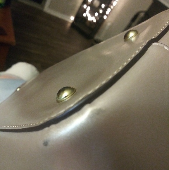 New Antonio Melani Designer Handbag / Tote - Picture 8 of 8